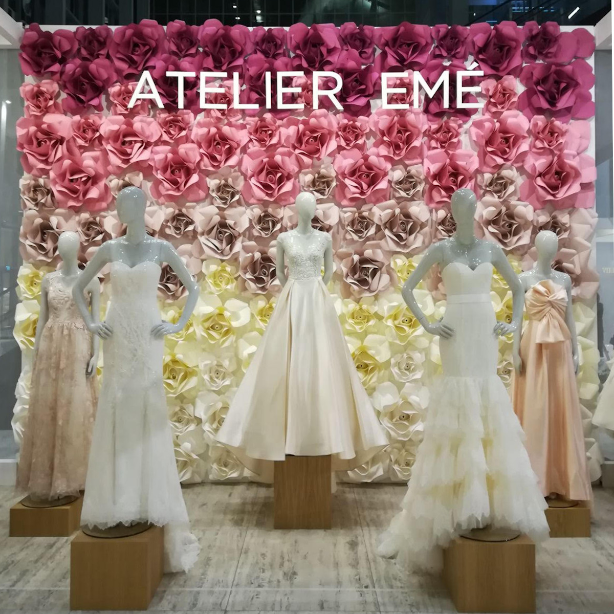 STAND - SHOWROOM